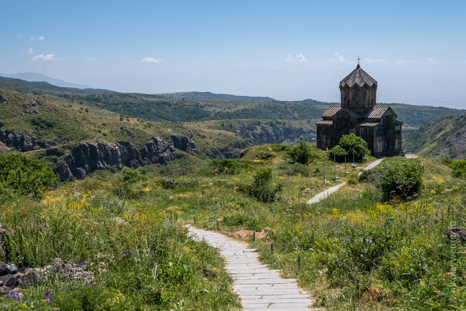 Церковь Ваграмашен
